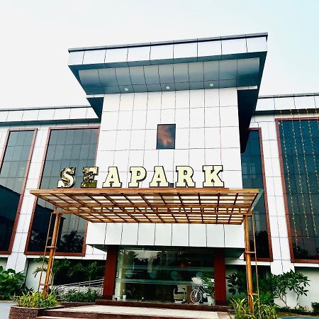 Hotel Seapark Kollam Zewnętrze zdjęcie