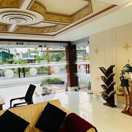 Hotel Seapark Kollam Zewnętrze zdjęcie