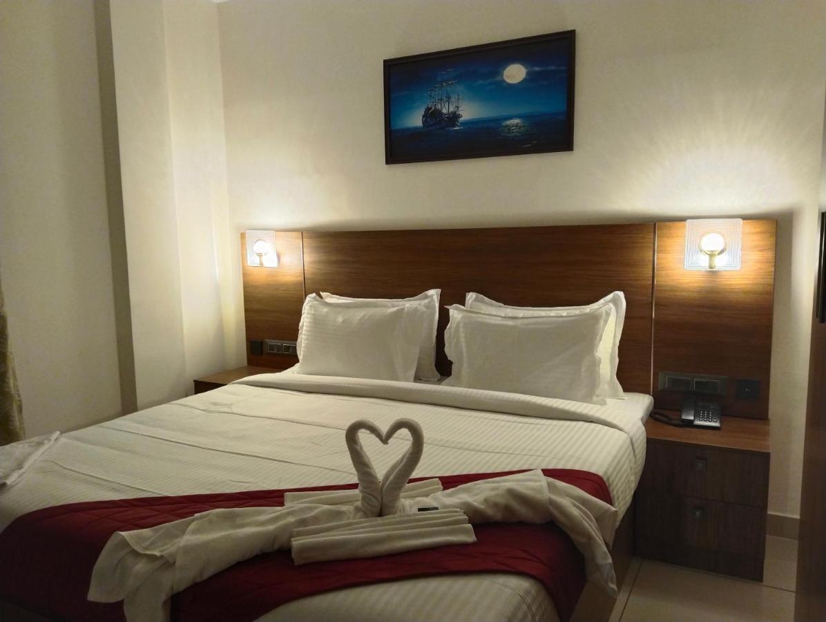 Hotel Seapark Kollam Zewnętrze zdjęcie