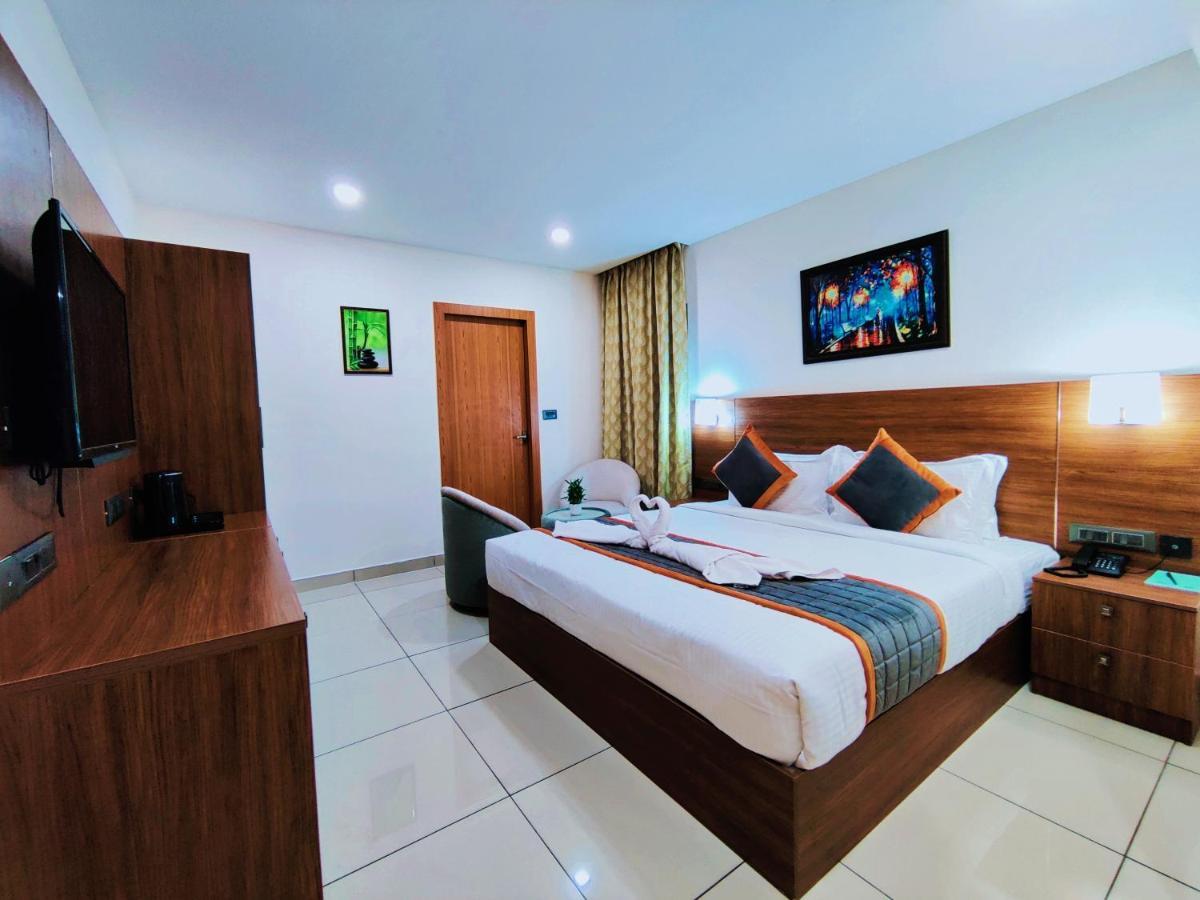 Hotel Seapark Kollam Zewnętrze zdjęcie