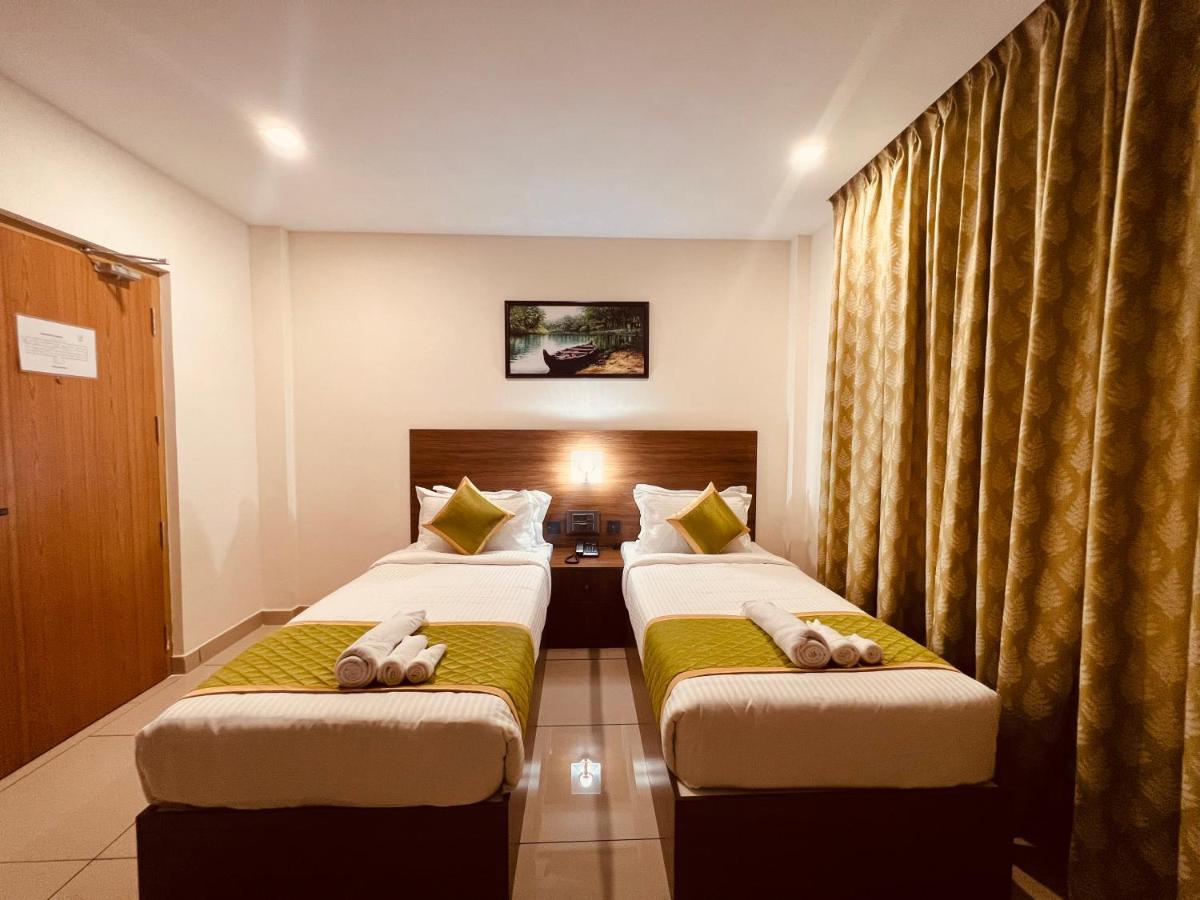 Hotel Seapark Kollam Zewnętrze zdjęcie