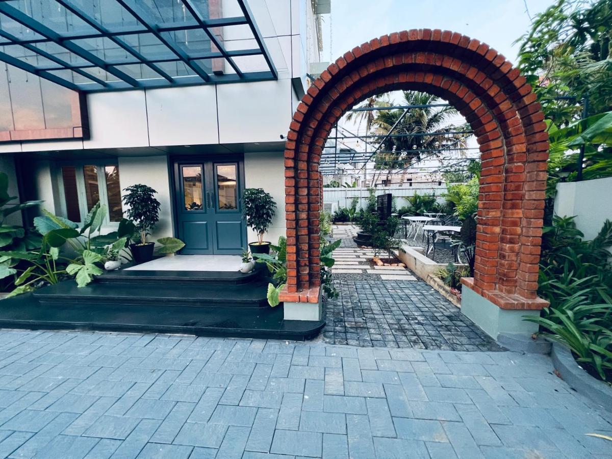 Hotel Seapark Kollam Zewnętrze zdjęcie